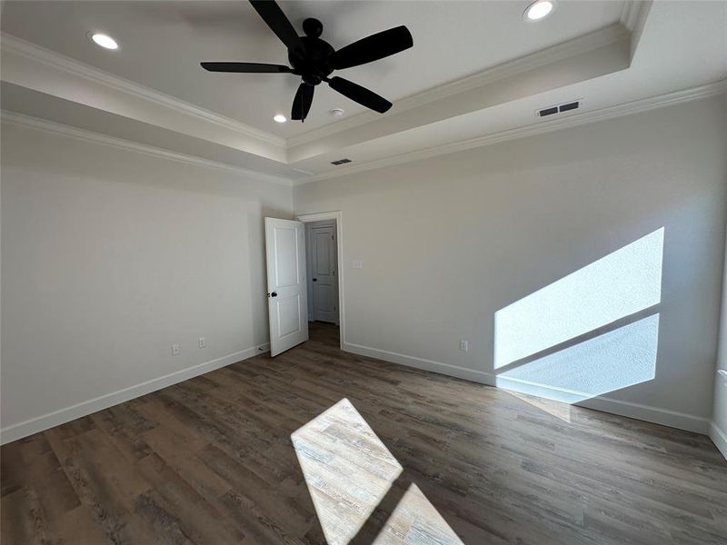 Spacious, unfurnished interior of a new home in , Abilene (Image 14).
