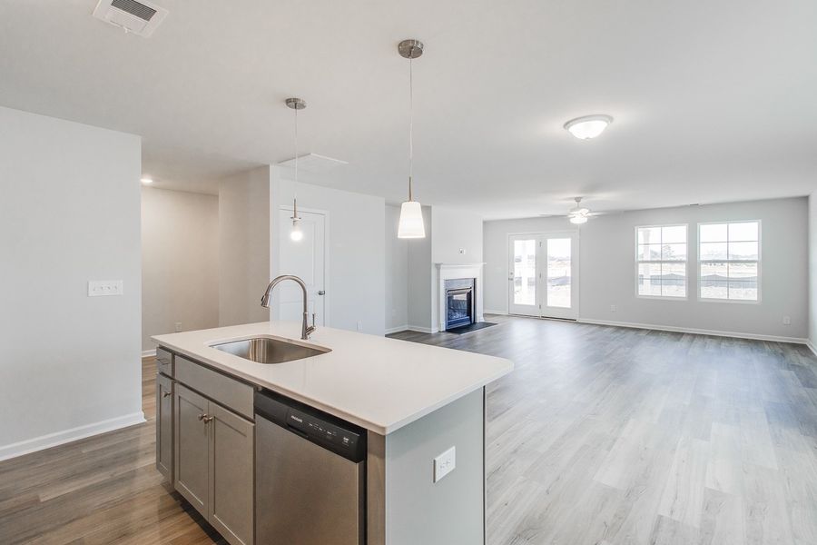 Furnished interior view inside a new home in Winston Point, Gilbert (Image 10).