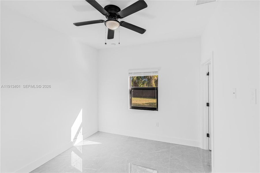 Spacious, unfurnished interior of a new home in , Lehigh Acres (Image 30).