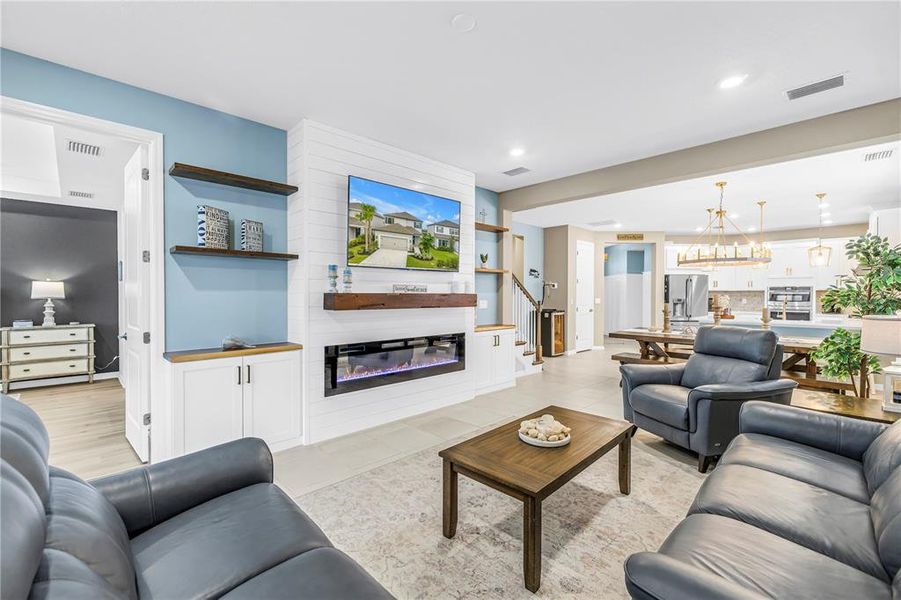 Furnished interior view inside a new home in , Sarasota (Image 12).