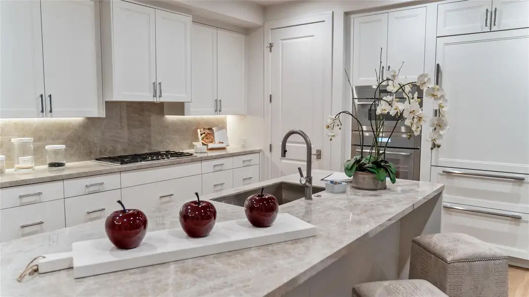Furnished interior view inside a new home in Hawthorne, Houston (Image 11). Furnished interior view inside a new home in Hawthorne, Houston (Image 11).