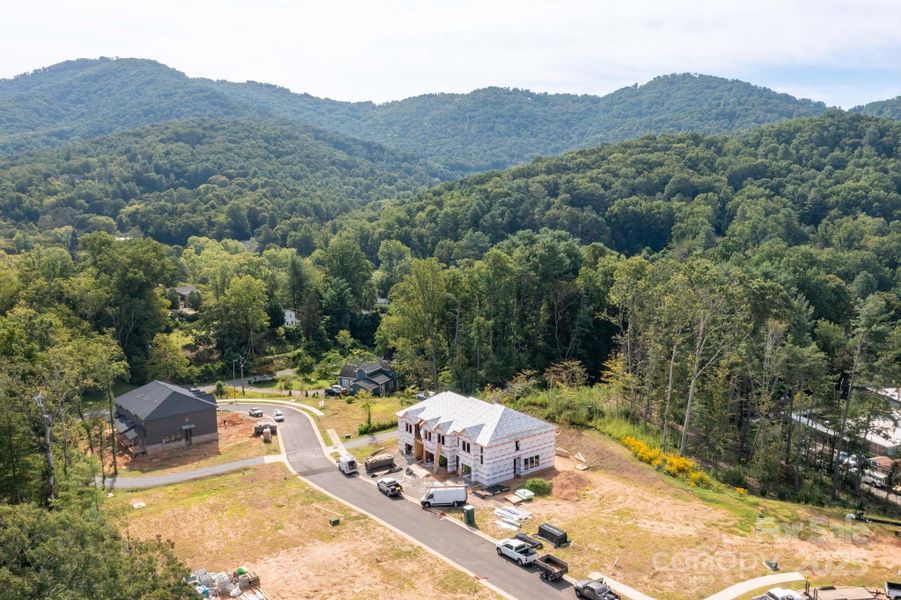 Image 12 of a home in .