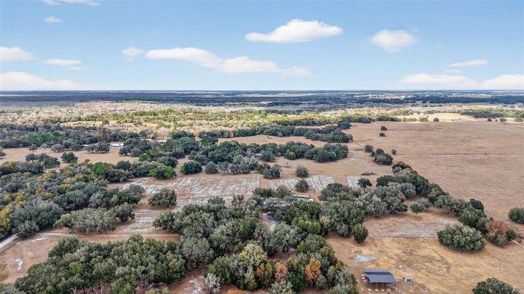 Natural landscape and outdoor views near in Bushnell (Image 50). Natural landscape and outdoor views near in Bushnell (Image 50).