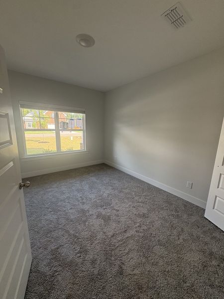 Spacious, unfurnished interior of a new home in Rookers Bend, Smyrna (Image 9).