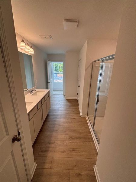 Spacious, unfurnished interior of a new home in Leydenview, Mableton (Image 29).