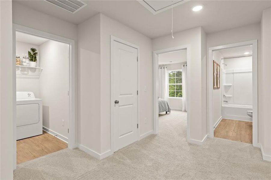Spacious, unfurnished interior of a new home in Hawthorne Reserve, Dallas (Image 20).
