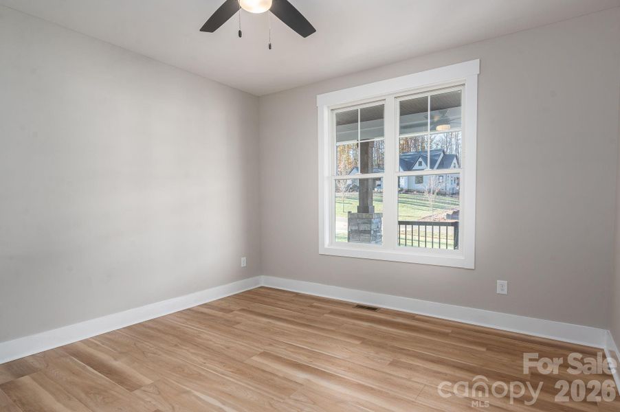Spacious, unfurnished interior of a new home in , Lincolnton (Image 34).