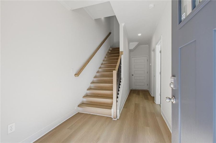 Spacious, unfurnished interior of a new home in , Mableton (Image 32).