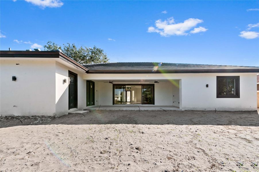 Exterior details and patio area of a home in , Coconut Creek (Image 33).