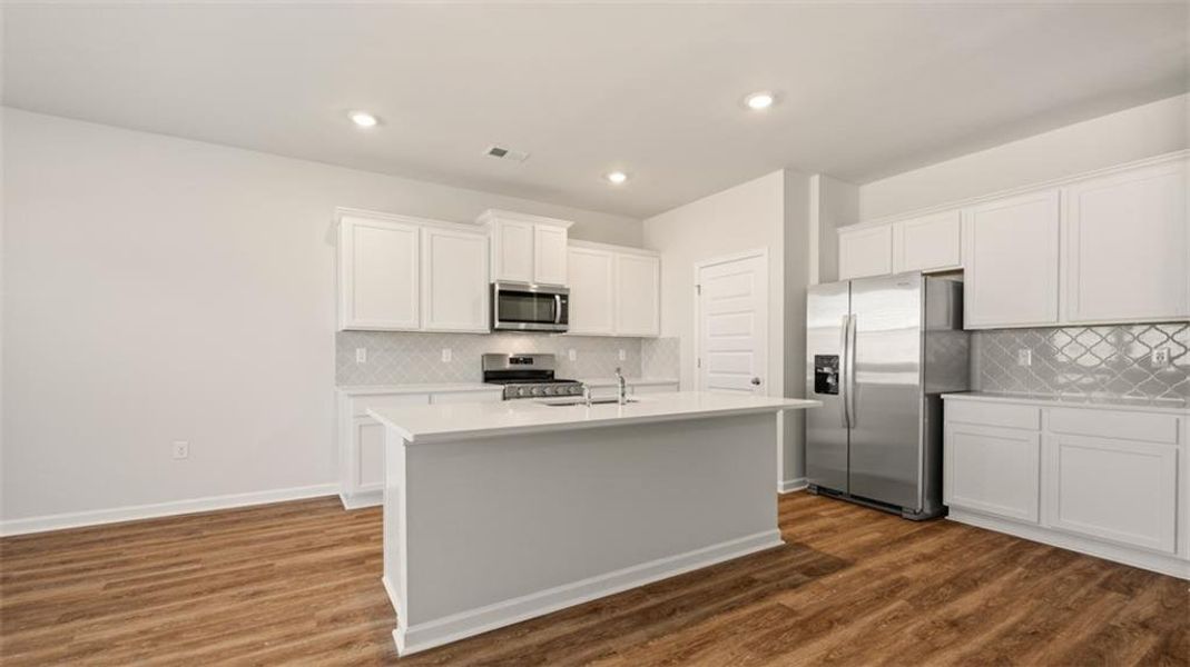 Furnished interior view inside a new home in Kingston Ranch at Lake Oconee, Buckhead (Image 13).