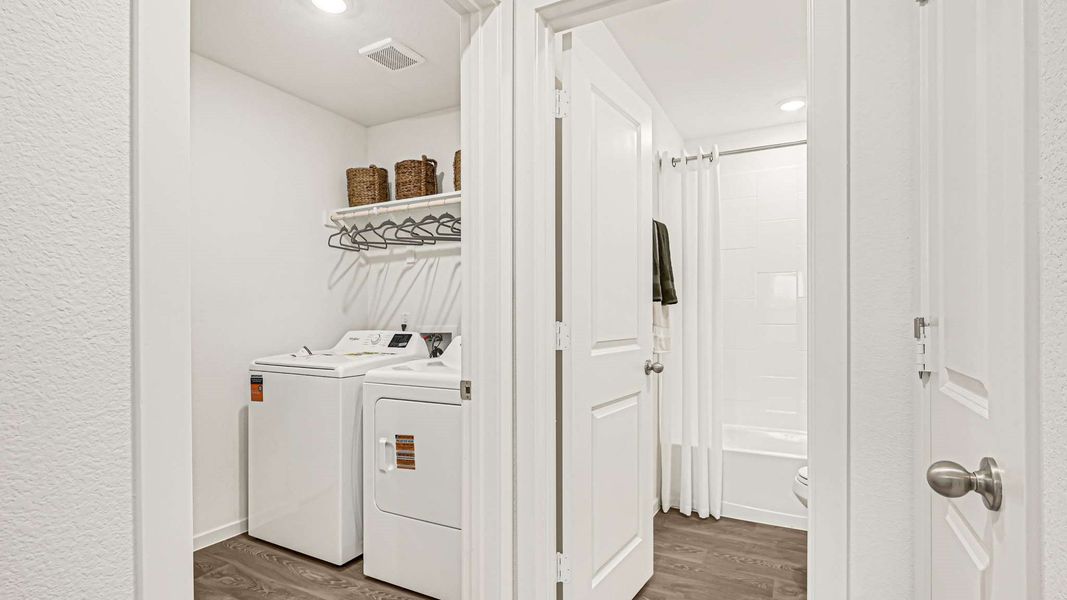 Furnished interior view inside a new home in Milo Farms, Needville (Image 11).