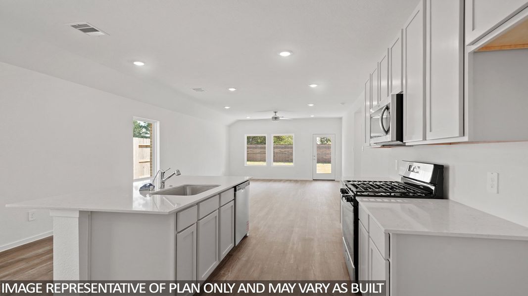 Furnished interior view inside a new home in Cypress Green, Tomball (Image 12). Furnished interior view inside a new home in Cypress Green, Tomball (Image 12).