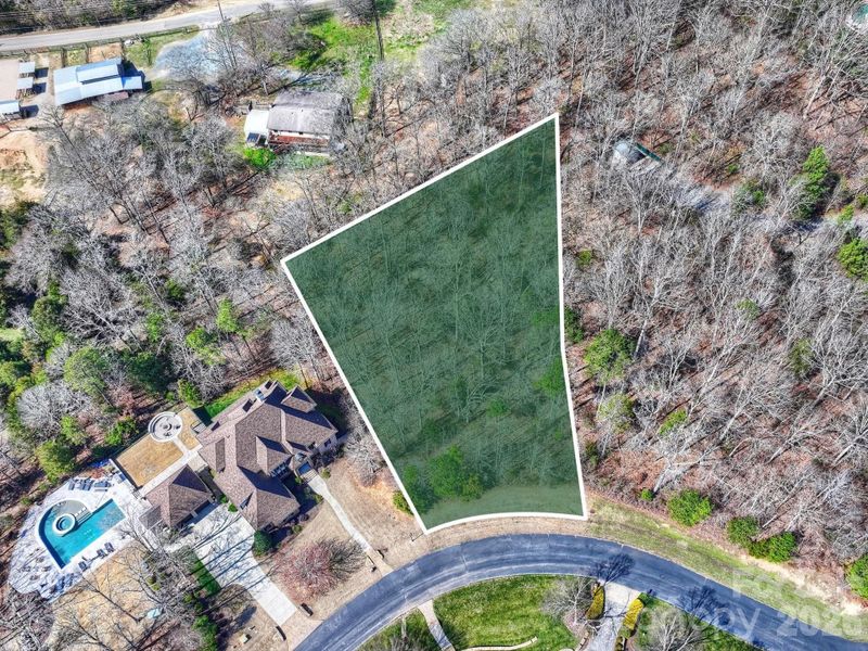 Homesite #14 - .82 acre wooded, private basement lot