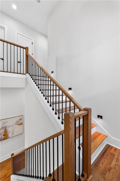 Spacious, unfurnished interior of a new home in , Atlanta (Image 27).