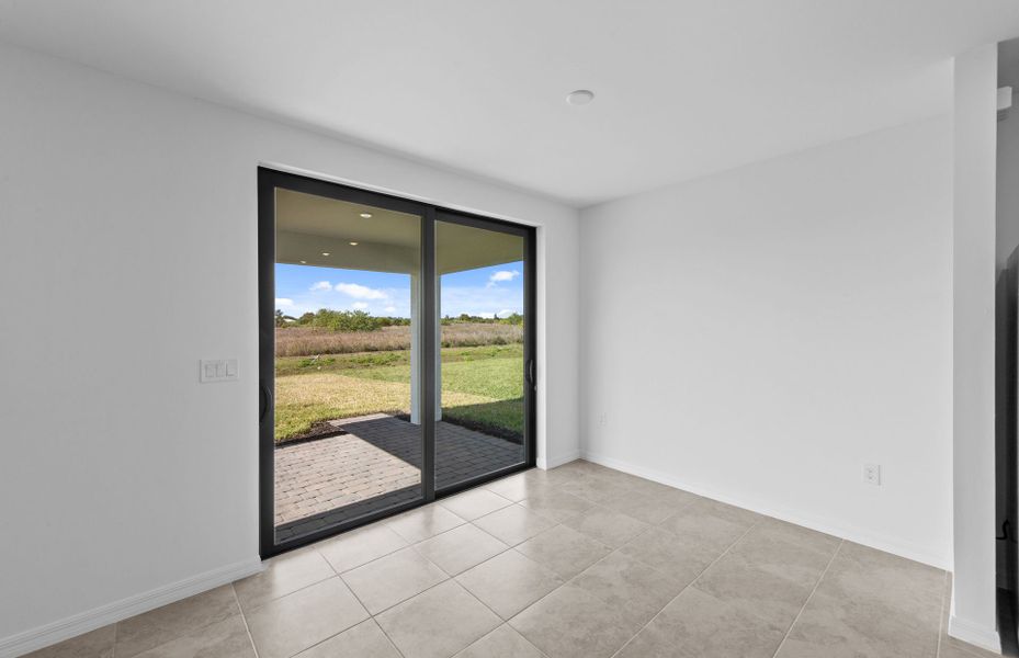 Spacious, unfurnished interior of a new home in Whispering Lakes, Lehigh Acres (Image 21).
