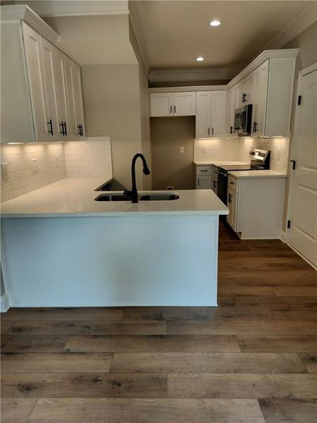 Furnished interior view inside a new home in , Franklin Springs (Image 4).