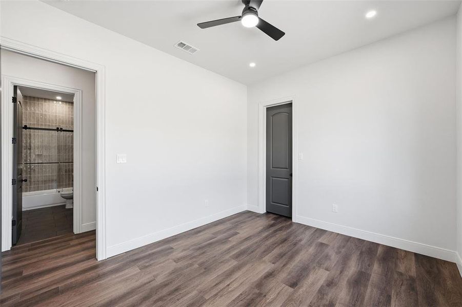 Spacious, unfurnished interior of a new home in , West (Image 21).