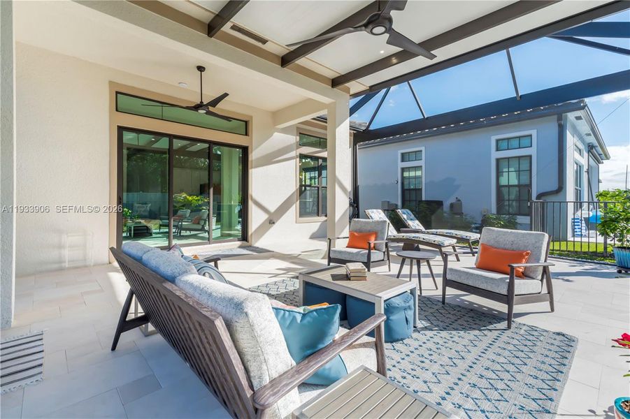 Exterior details and patio area of a home in , Parkland (Image 4).