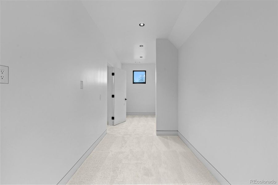 Spacious, unfurnished interior of a new home in , Denver (Image 41).