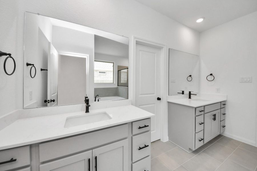 Furnished interior view inside a new home in , Katy (Image 5).