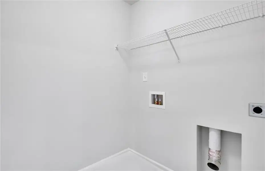 Spacious, unfurnished interior of a new home in Anderson Point, McDonough (Image 25). Spacious, unfurnished interior of a new home in Anderson Point, McDonough (Image 25).