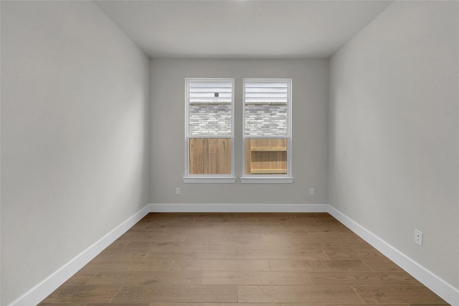 Spacious, unfurnished interior of a new home in Midline, Webster (Image 24).