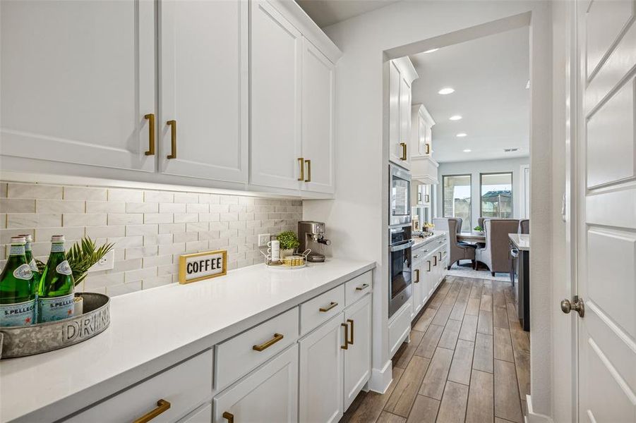 Furnished interior view inside a new home in , McKinney (Image 10). Furnished interior view inside a new home in , McKinney (Image 10).