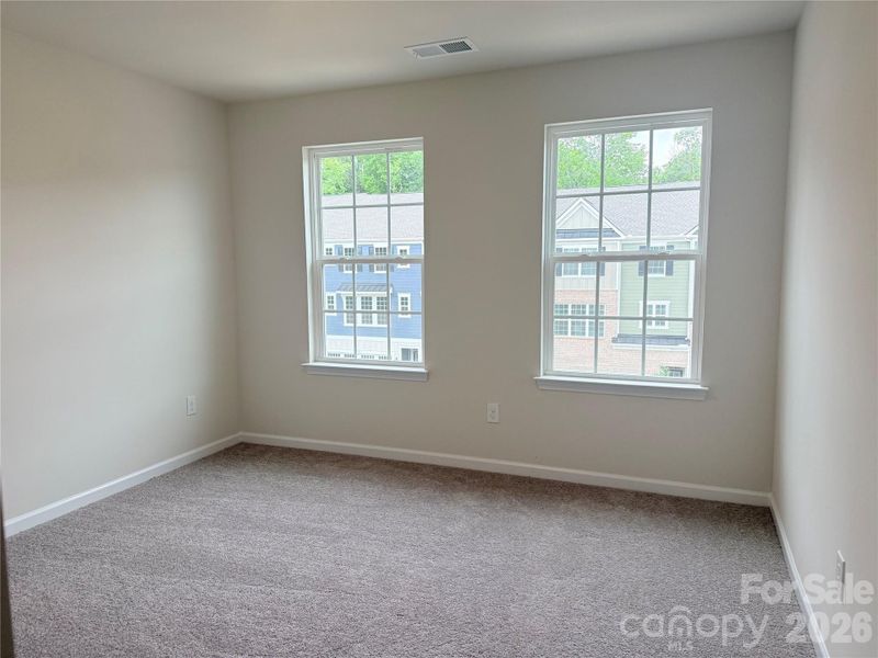 Spacious, unfurnished interior of a new home in Village of Waxhaw, Waxhaw (Image 18).