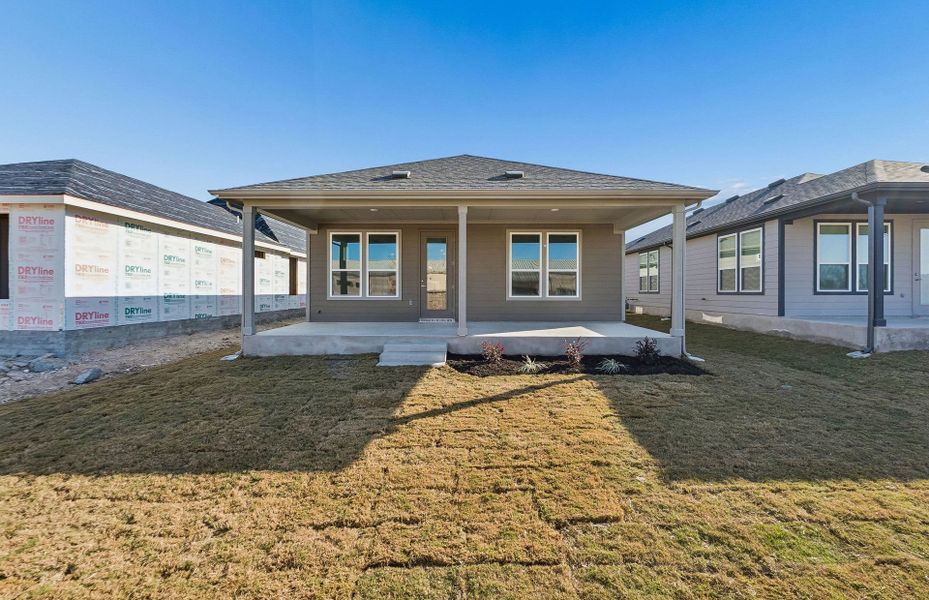Exterior details and patio area of a home in Sun City Texas, Georgetown (Image 23).