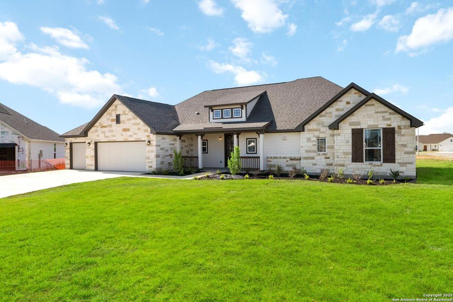 Front exterior of a new home in Bonita Vista, Pleasanton, TX, highlighting curb appeal (Image 18).