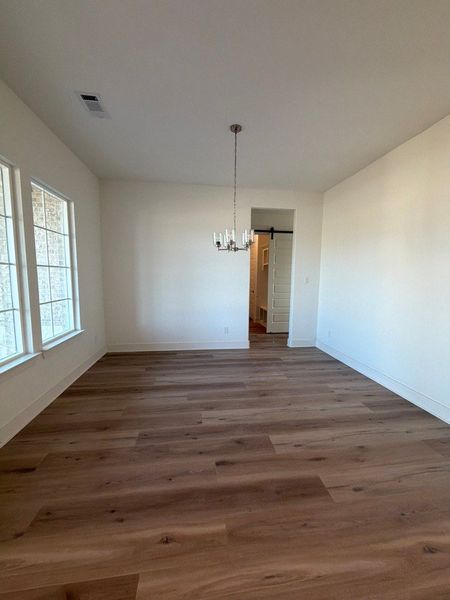 Spacious, unfurnished interior of a new home in Grayson Ridge, Van Alstyne (Image 7).