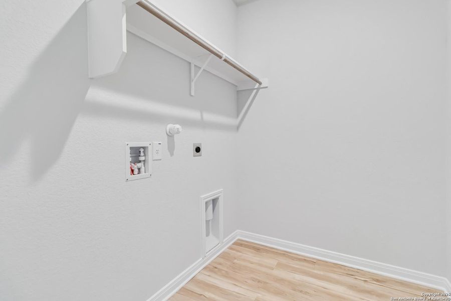 Furnished interior view inside a new home in Lonesome Dove, San Antonio (Image 7). Furnished interior view inside a new home in Lonesome Dove, San Antonio (Image 7).