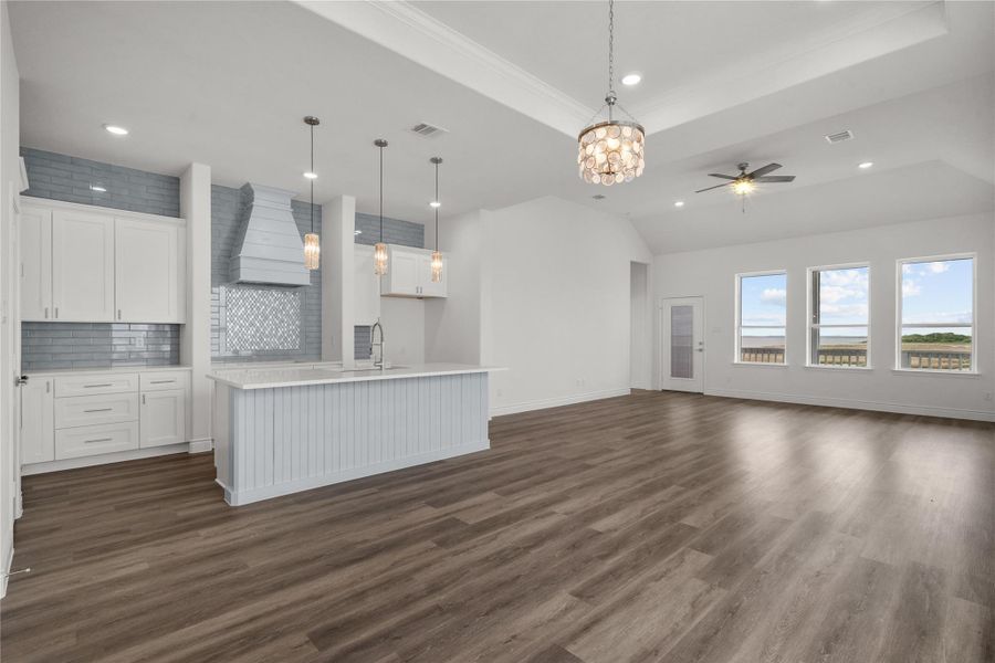 Image 43 of a home in .