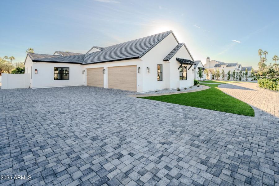 I2025122901-Daytime-26