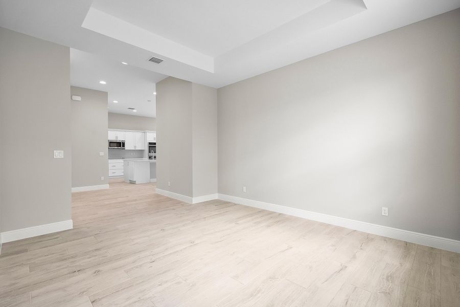 Dining Room | 12471 SW Sunrise Lake Terrace