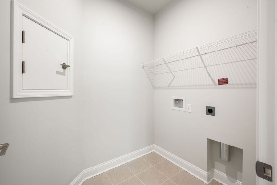 Spacious, unfurnished interior of a new home in Del Webb Savannah at Heartwood, Richmond Hill (Image 37). Spacious, unfurnished interior of a new home in Del Webb Savannah at Heartwood, Richmond Hill (Image 37).