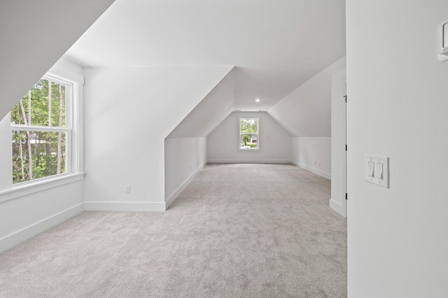 Spacious, unfurnished interior of a new home in , Hollywood (Image 21).