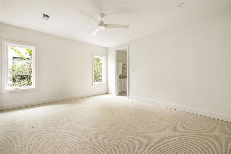Spacious, unfurnished interior of a new home in , Dallas (Image 20). Spacious, unfurnished interior of a new home in , Dallas (Image 20).