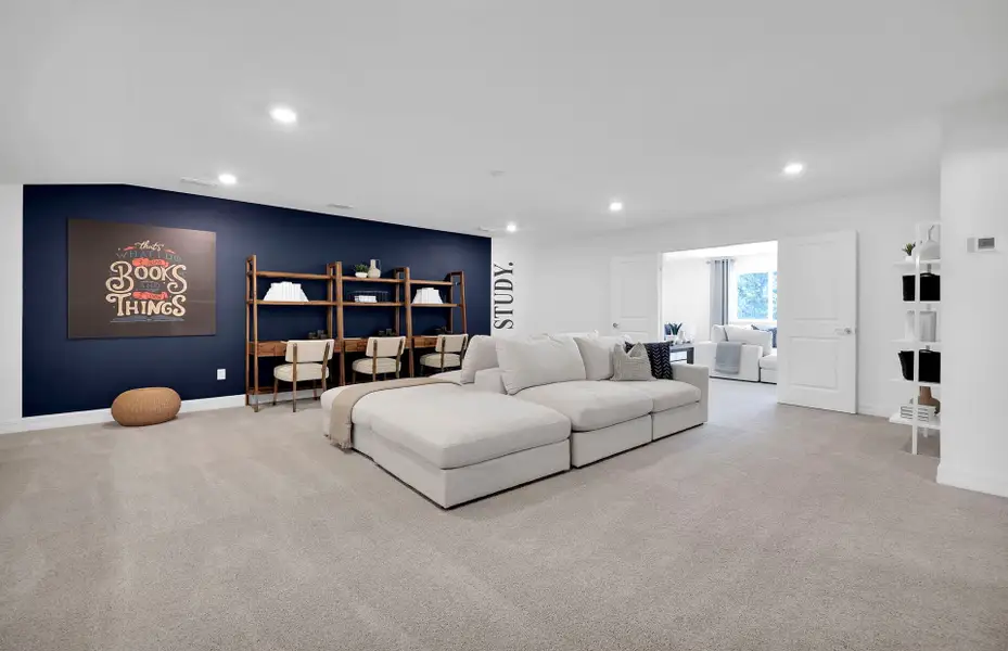 Furnished interior view inside a new home in Wingate Landing, Jacksonville (Image 5).