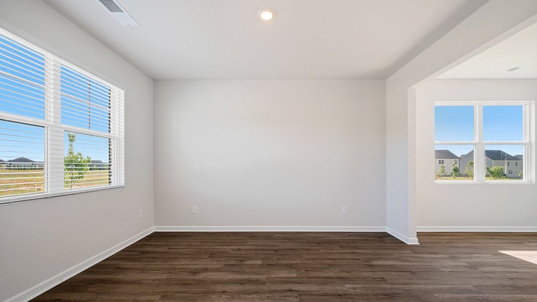 Spacious, unfurnished interior of a new home in Wildwood, Covington (Image 15).
