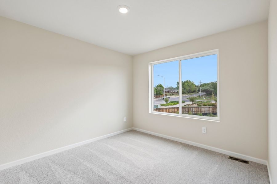 Spacious, unfurnished interior of a new home in Cherry Meadows, Brighton (Image 15).