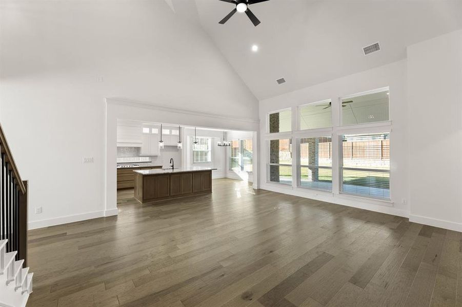 9957 Casa Frontier-Living Room-2 9957 Casa Frontier-Living Room-2