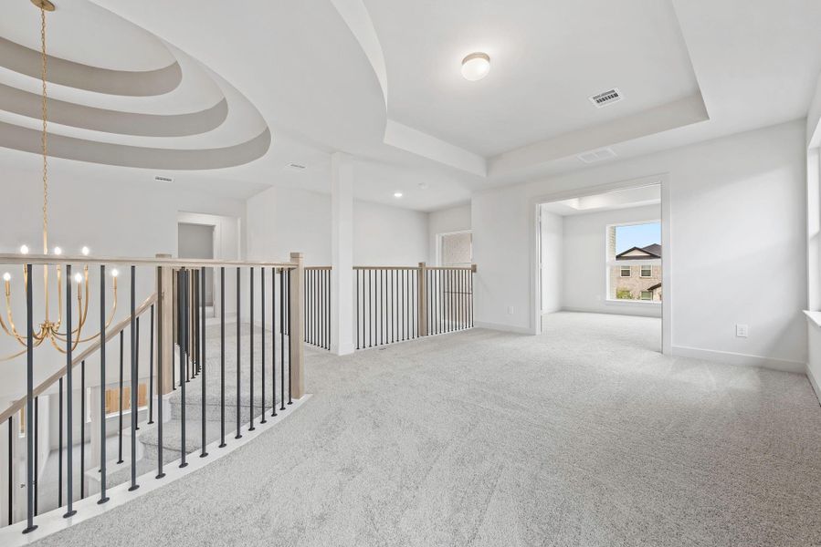Spacious, unfurnished interior of a new home in Sunterra, Katy (Image 14). Spacious, unfurnished interior of a new home in Sunterra, Katy (Image 14).