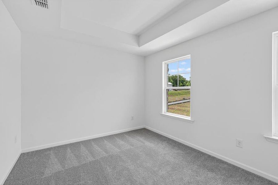 Spacious, unfurnished interior of a new home in Rosewood Farm, Lawrenceville (Image 46).