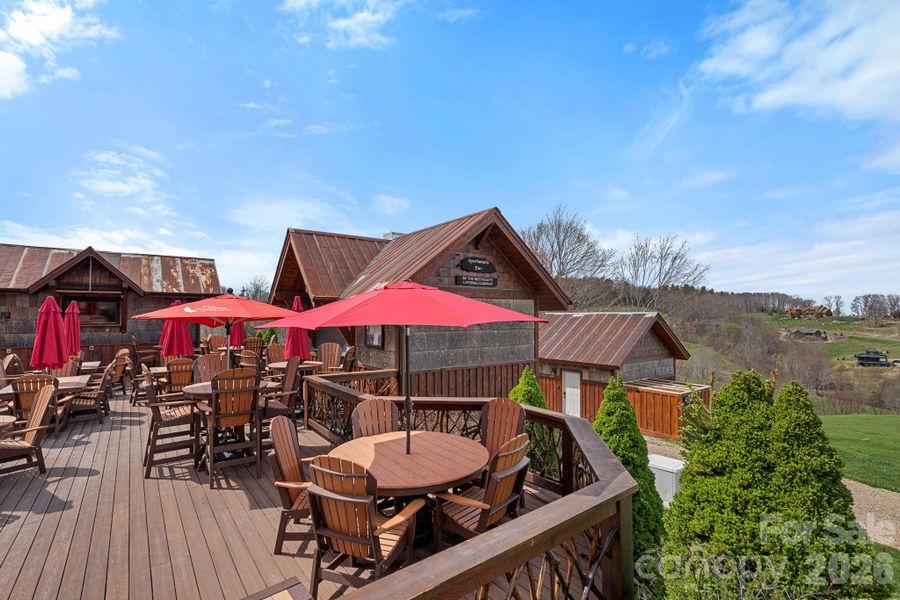 Community amenities in , Banner Elk (Image 26).