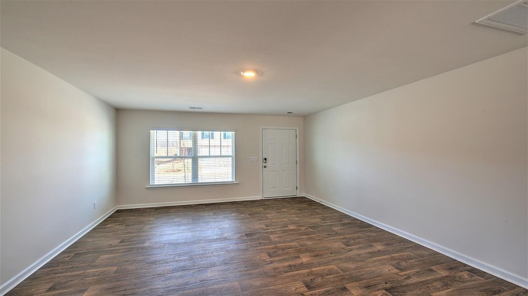 Spacious, unfurnished interior of a new home in Mulberry Landing, Orangeburg (Image 6). Spacious, unfurnished interior of a new home in Mulberry Landing, Orangeburg (Image 6).