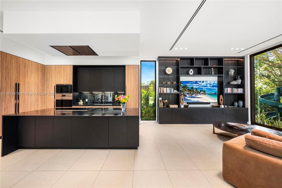 Community amenities in , Miami Shores (Image 41). Community amenities in , Miami Shores (Image 41).