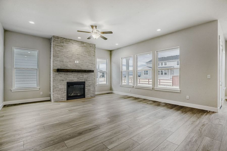 1644 Sundown - Living Area