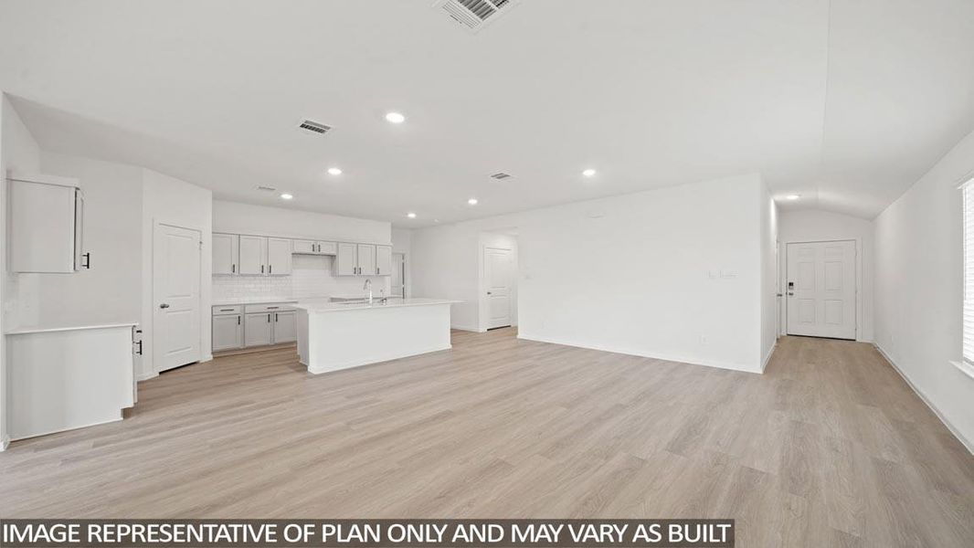 Spacious, unfurnished interior of a new home in Grand Pines, Magnolia (Image 8). Spacious, unfurnished interior of a new home in Grand Pines, Magnolia (Image 8).