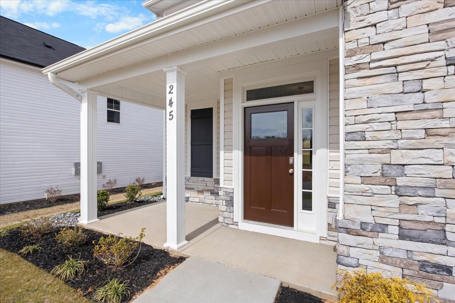 Exterior details and patio area of a home in Windsor, North Augusta (Image 3).